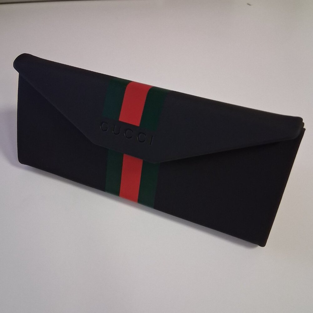 Gucci Foldable Sunglasses Case – Brand New with Cloth - Picture 6 of 11
